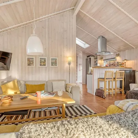 Holiday home Wyanet - 600m From The Sea By Interhome *